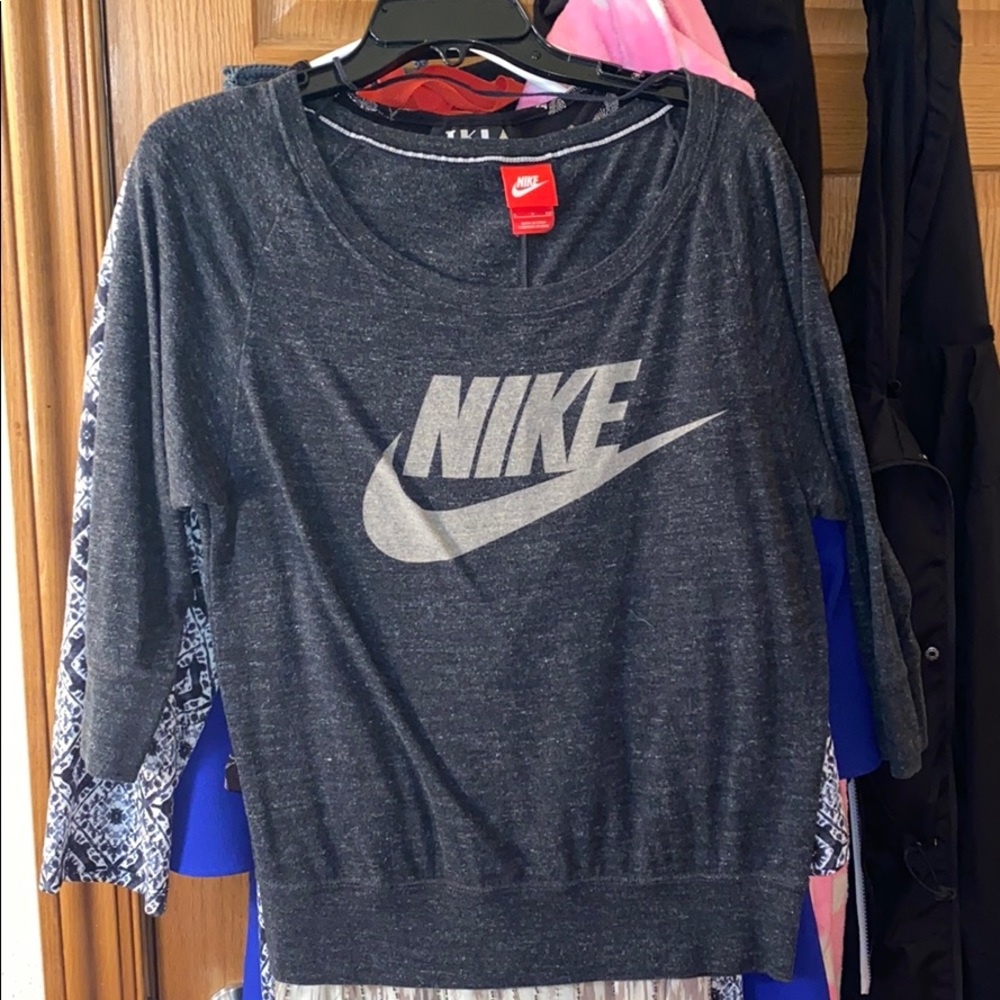 Nike midsleeve